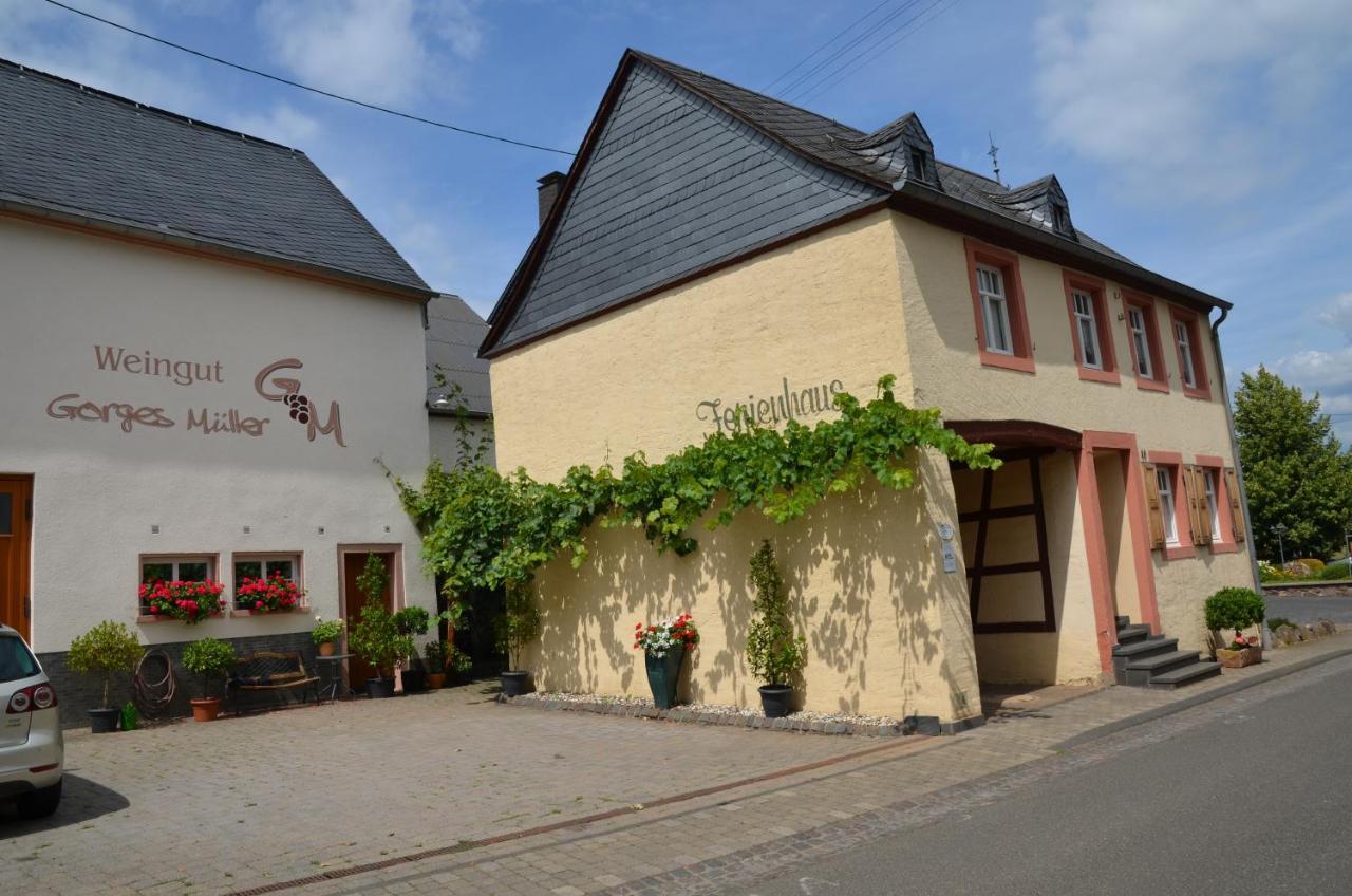 Altes Winzerhaus - Ferienhaus Burgen  Extérieur photo