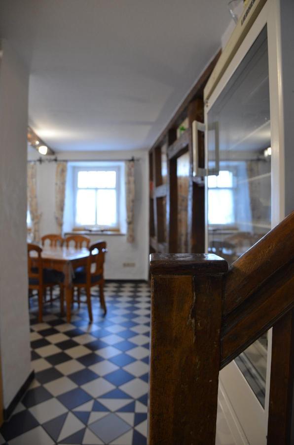 Altes Winzerhaus - Ferienhaus Burgen  Extérieur photo